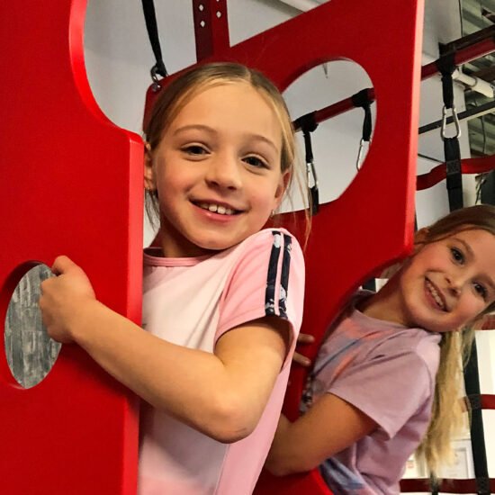 Cours Ninja Warrior pour enfants | Kompra Bootcamp • Sainte-Julie | Entrainement de groupe • Obstacles | Ninja • OCR