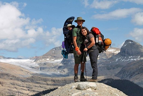 Samuel Campeau • Banff Hiking Company • Bienfaits de la randonnée en montagne | Blogue • Développement personnel et bien-être | Kompra Bootcamp • Sainte-Julie | Cours de groupe • Obstacles | Ninja • OCR