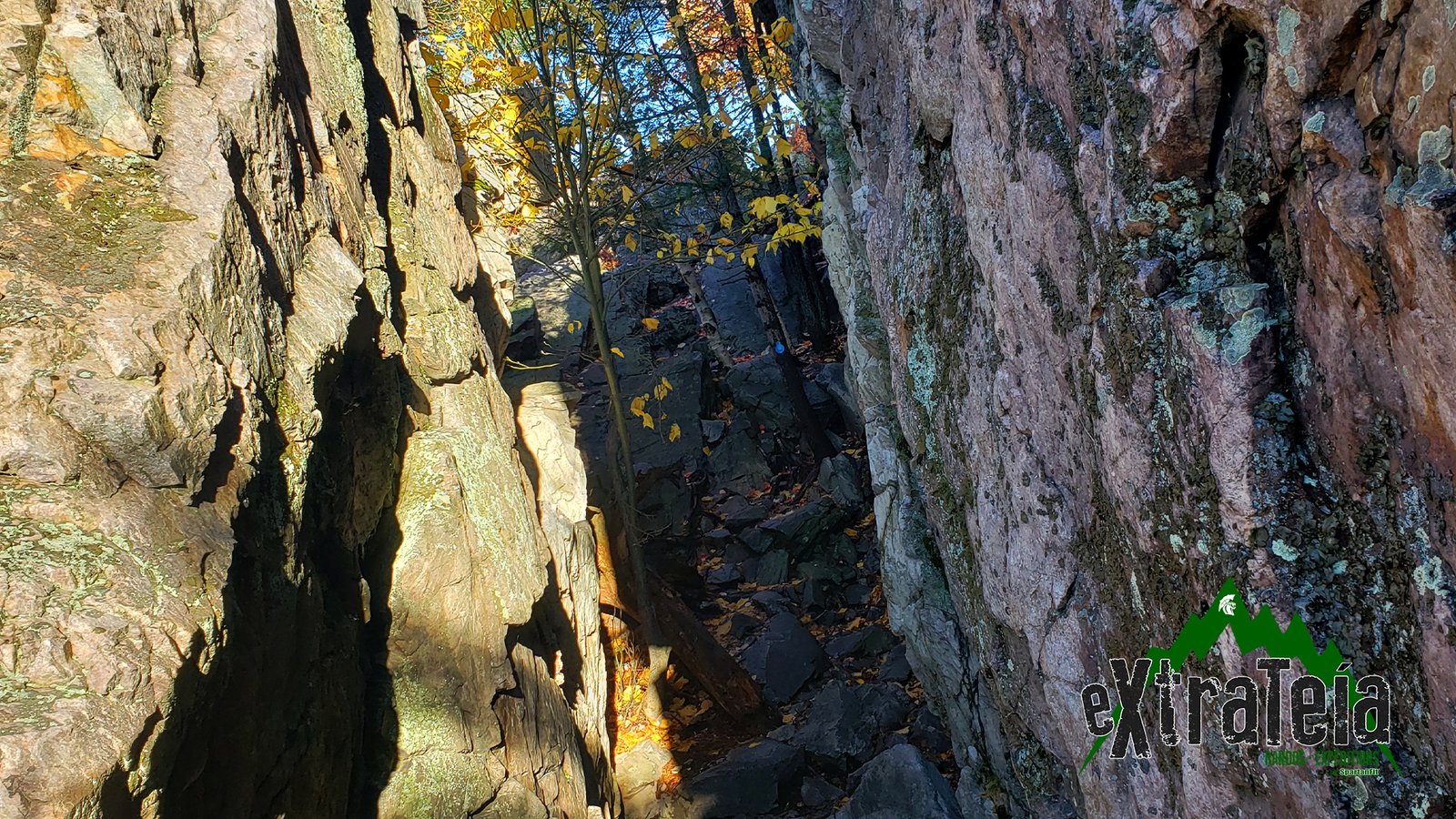 The Crack | Guide de randonnée • Hiking guide | Blogue • Blog | eXtrateia • Ruck Club et randonnée | Kompra Bootcamp • Sainte-Julie